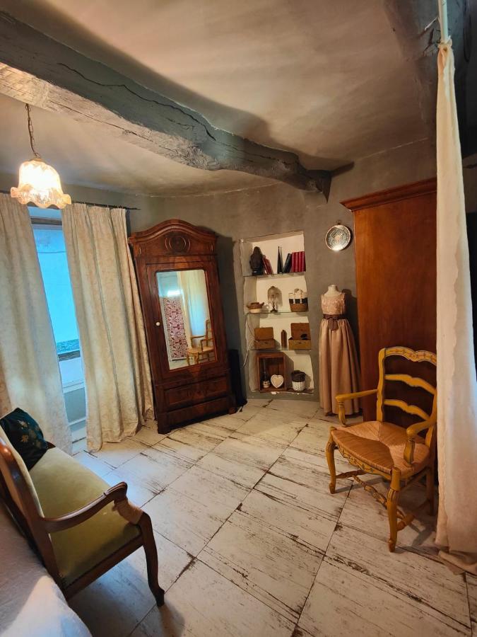 Maison Ancienne Romantique Avec Terrasse Panoramique เวซง-ลา-โรแมน ภายนอก รูปภาพ